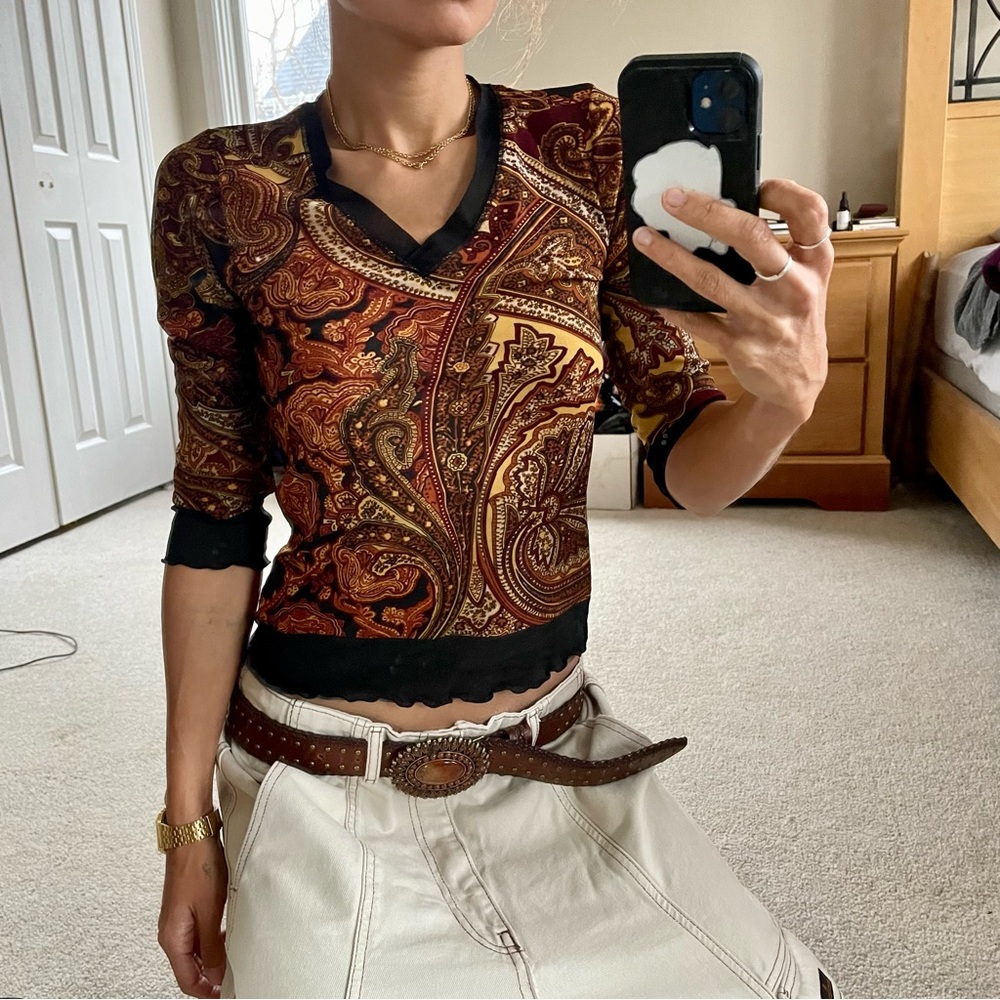 Nine West YTK 3/4 Sleeve Printed Barroco V-Neck Shirt